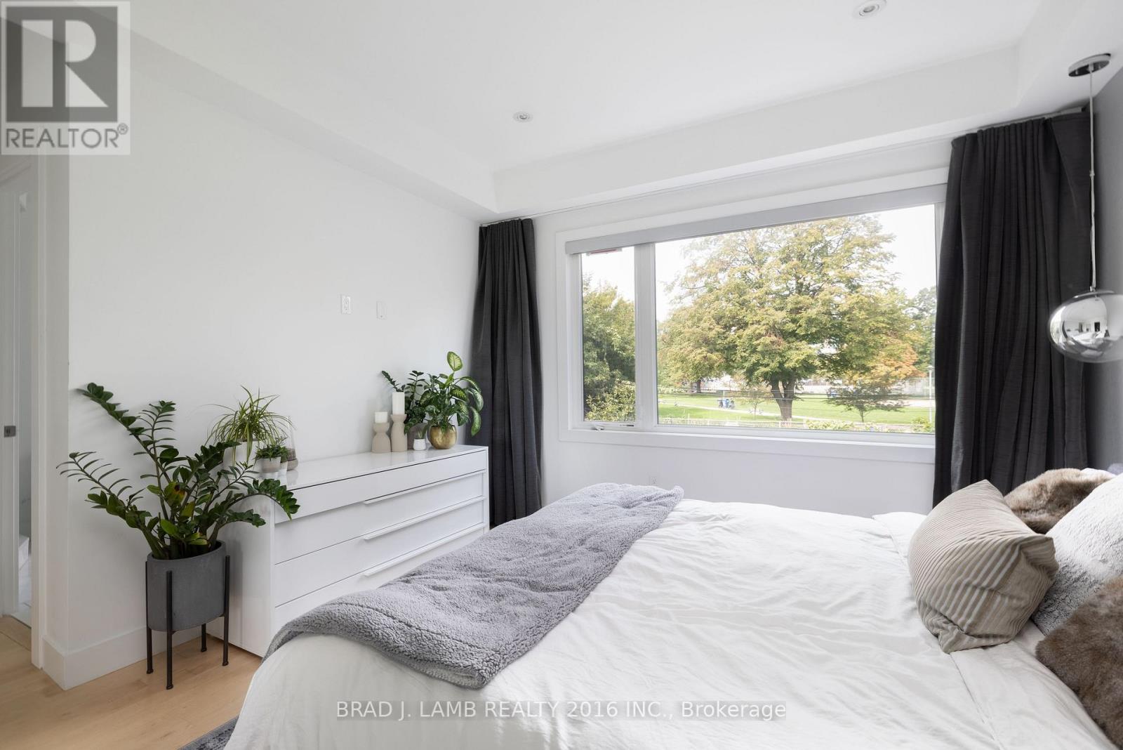 16 Egerton Lane N, Toronto, Ontario M5T 2P5 - Photo 11 - C13663970