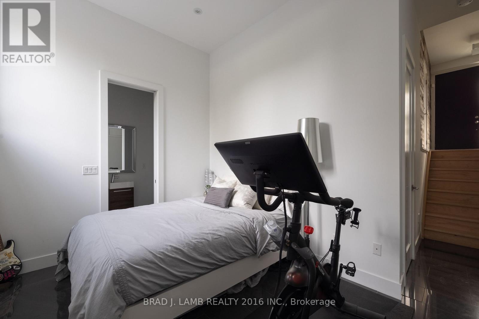 16 Egerton Lane N, Toronto, Ontario M5T 2P5 - Photo 18 - C13663970