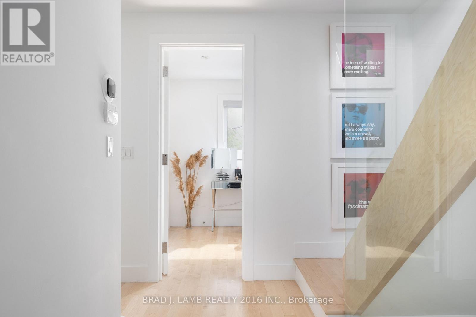16 Egerton Lane N, Toronto, Ontario M5T 2P5 - Photo 6 - C13663970