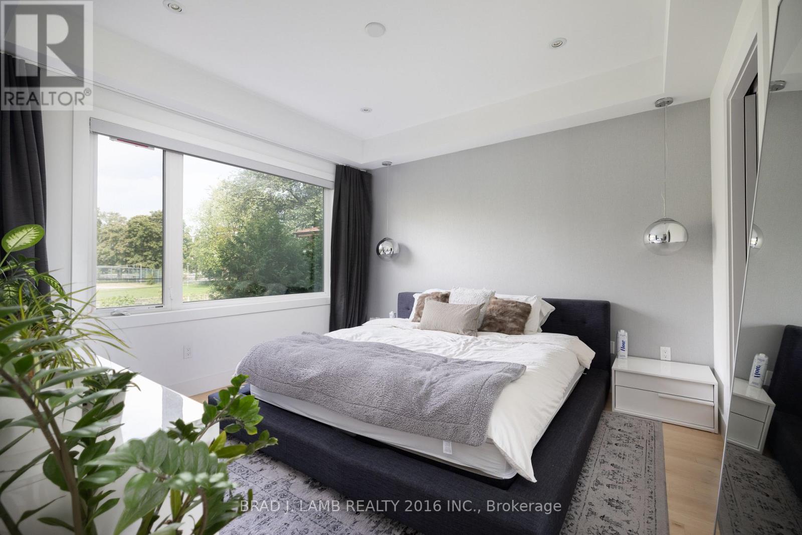 16 Egerton Lane N, Toronto, Ontario M5T 2P5 - Photo 7 - C13663970