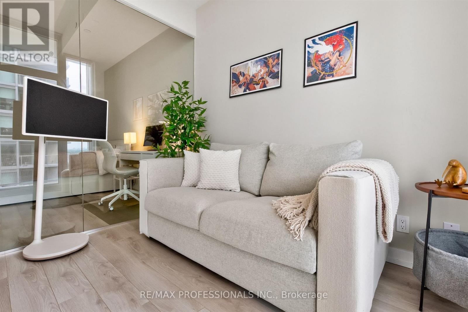 1102 - 33 Helendale Avenue, Toronto, Ontario M4R 0A4 - Photo 18 - C13663980