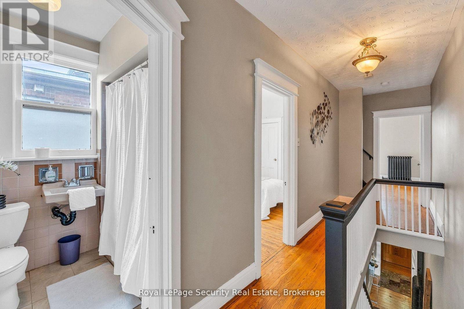 667 Ossington Avenue, Toronto (Palmerston-Little Italy), Ontario  M6G 3T6 - Photo 25 - C13664036