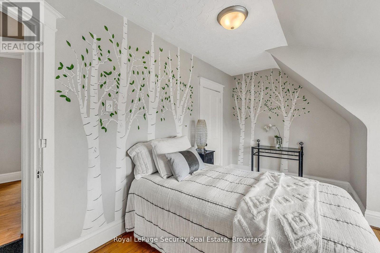 667 Ossington Avenue, Toronto (Palmerston-Little Italy), Ontario  M6G 3T6 - Photo 33 - C13664036