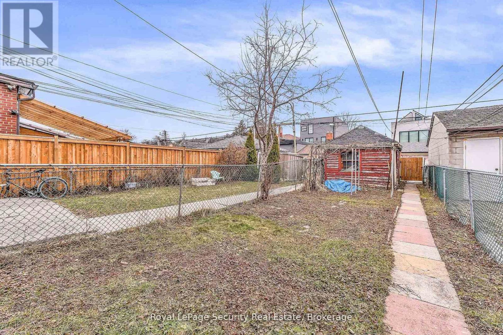 667 Ossington Avenue, Toronto (Palmerston-Little Italy), Ontario  M6G 3T6 - Photo 45 - C13664036