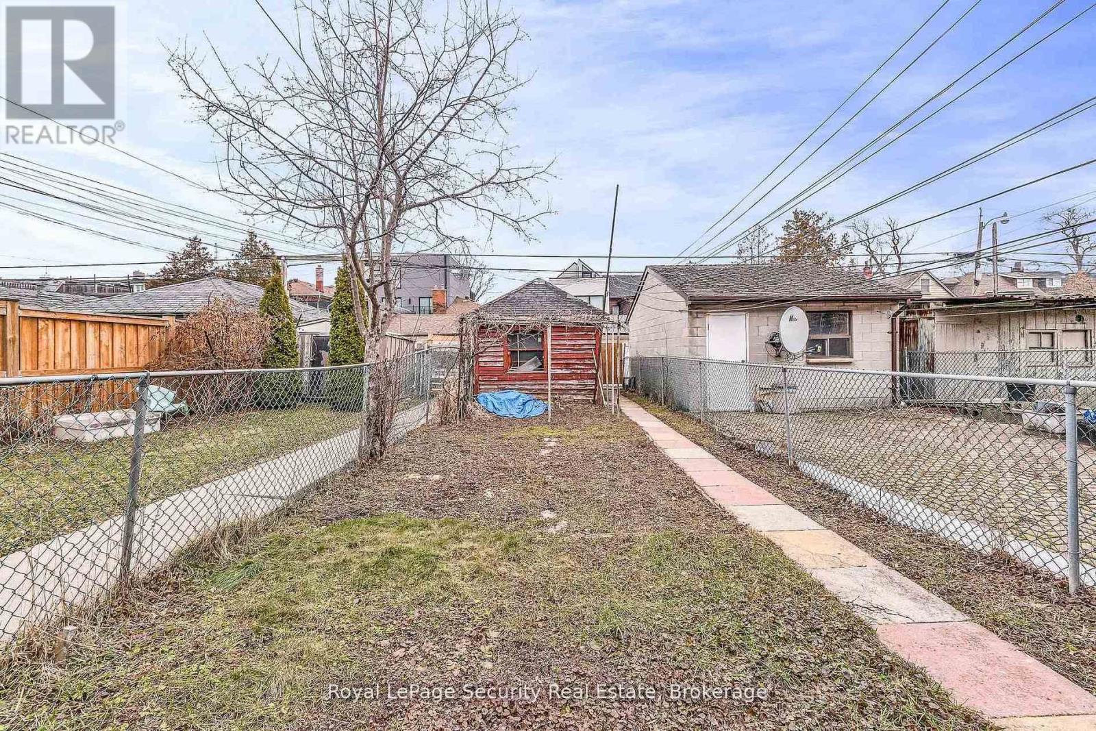 667 Ossington Avenue, Toronto (Palmerston-Little Italy), Ontario  M6G 3T6 - Photo 46 - C13664036