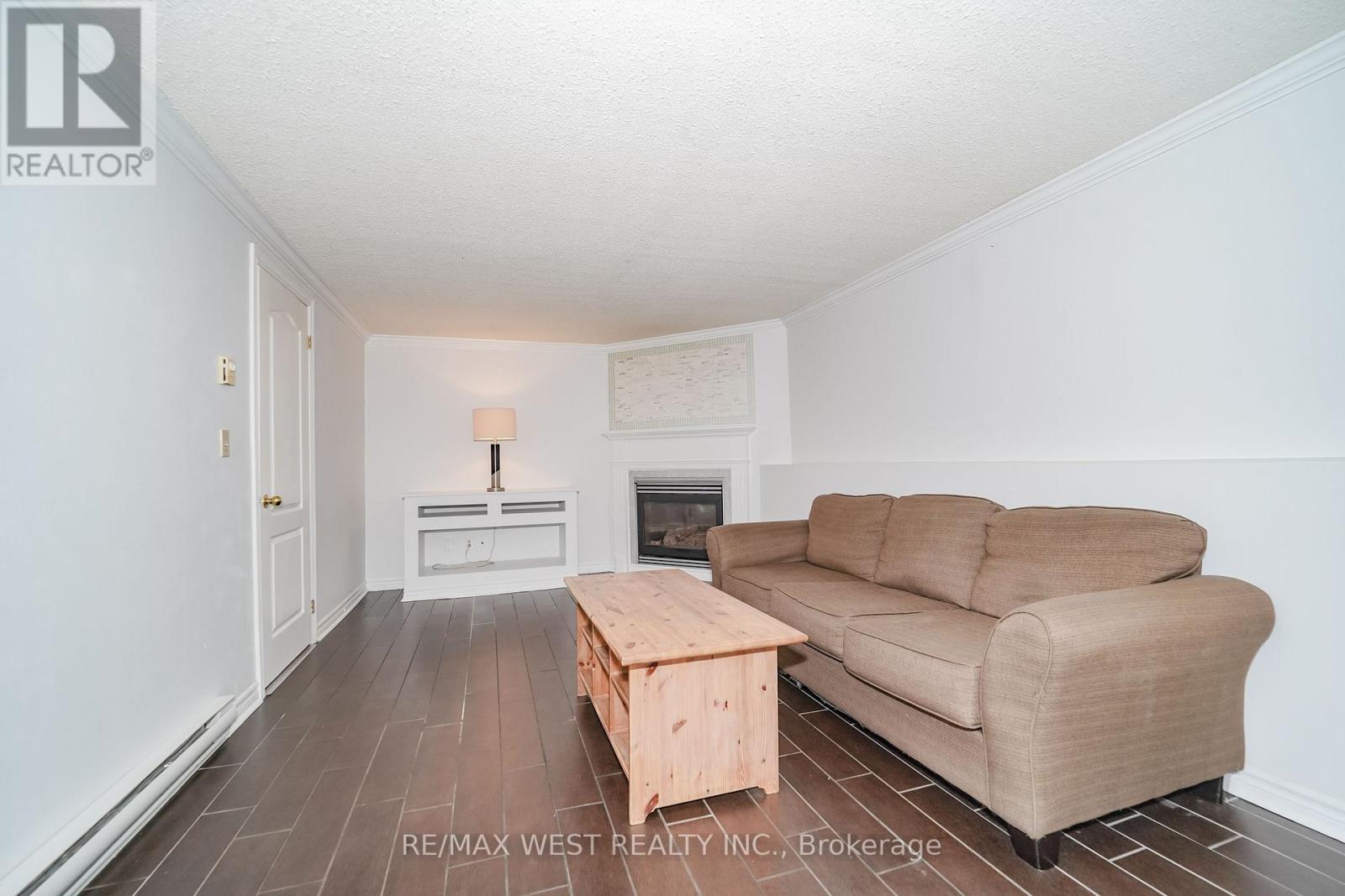 570 Annandale Street, Oshawa, Ontario  L1H 7S7 - Photo 8 - E13658540