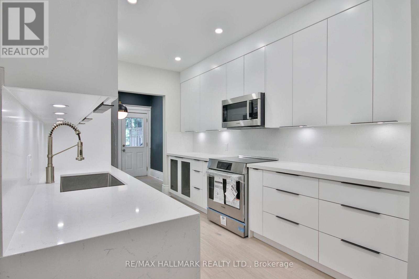 Main Fl - 639 Broadview Avenue, Toronto (North Riverdale), Ontario  M4K 2N9 - Photo 15 - E13663924