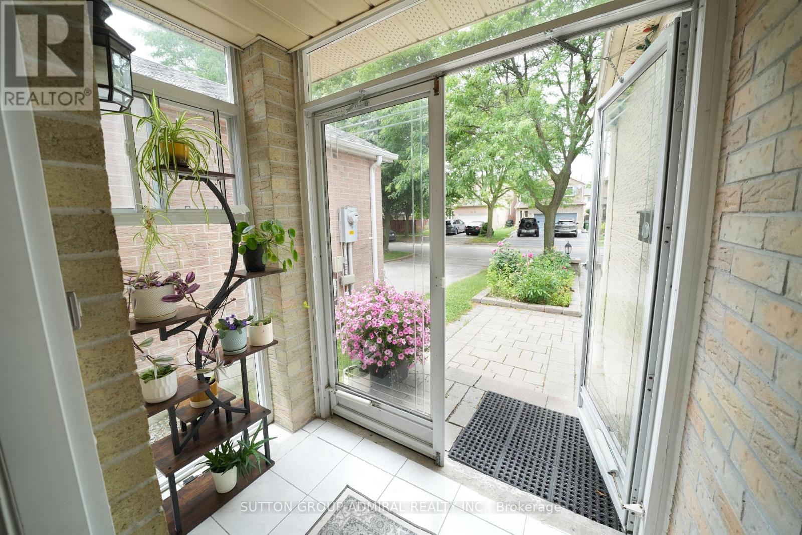 33 Wilderness Drive, Toronto, Ontario  M1V 3P4 - Photo 19 - E13664022