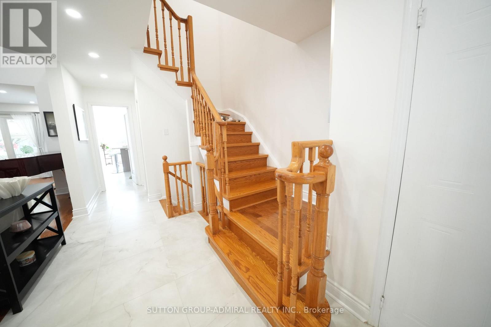 33 Wilderness Drive, Toronto, Ontario  M1V 3P4 - Photo 8 - E13664022
