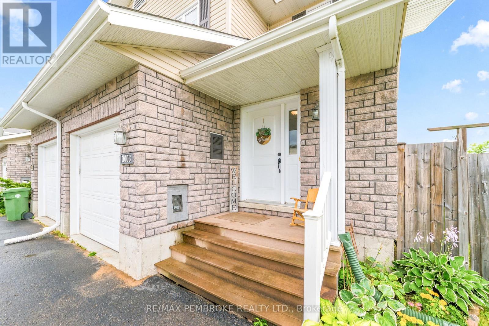 3003 Sandstone Crescent, Petawawa, Ontario  K8H 0B2 - Photo 4 - X13663810