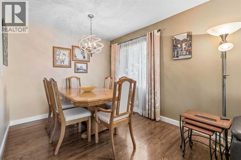 9403 Abbott Place Se, Calgary, Alberta  t2j 0z7 - Photo 6 - A2324085