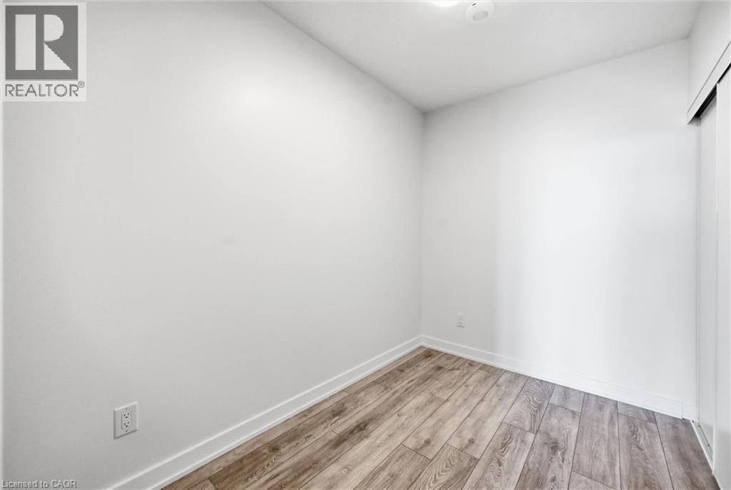 3200 Dakota Common Unit# B810, Burlington, Ontario  L7M 2A7 - Photo 17 - 40854242