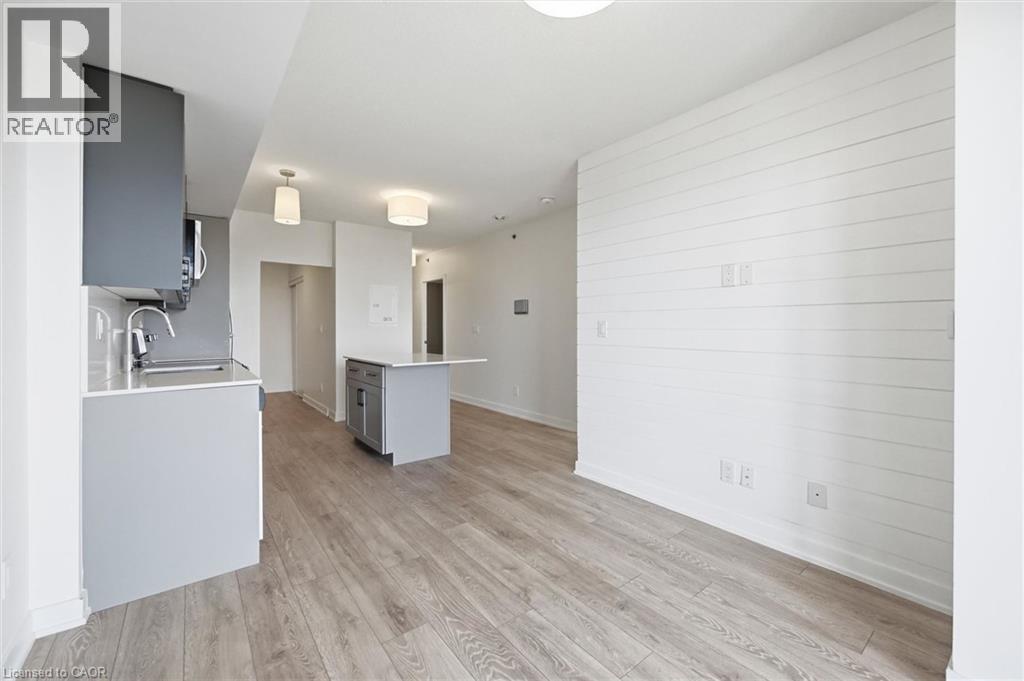 3200 Dakota Common Unit# B810, Burlington, Ontario  L7M 2A7 - Photo 13 - 40854242