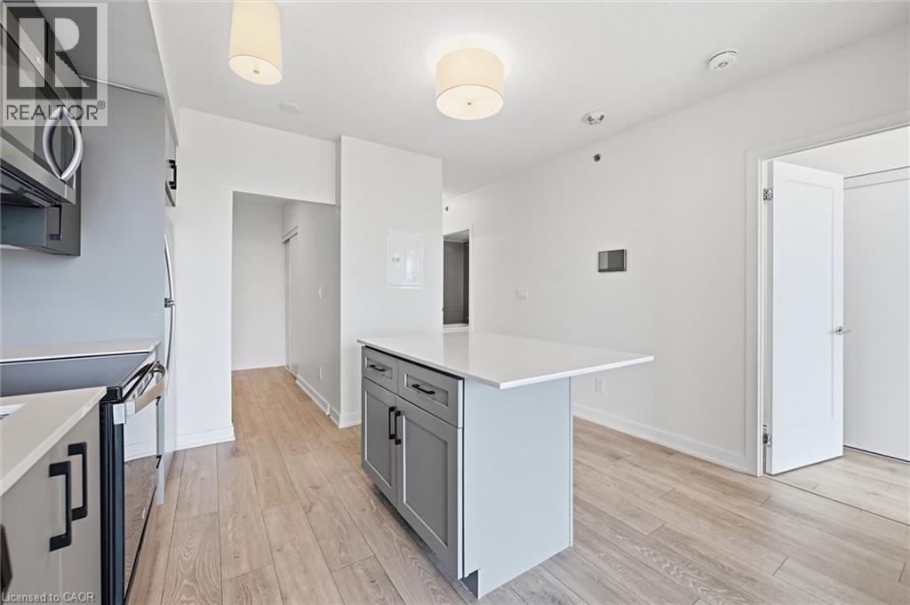 3200 Dakota Common Unit# B810, Burlington, Ontario  L7M 2A7 - Photo 9 - 40854242