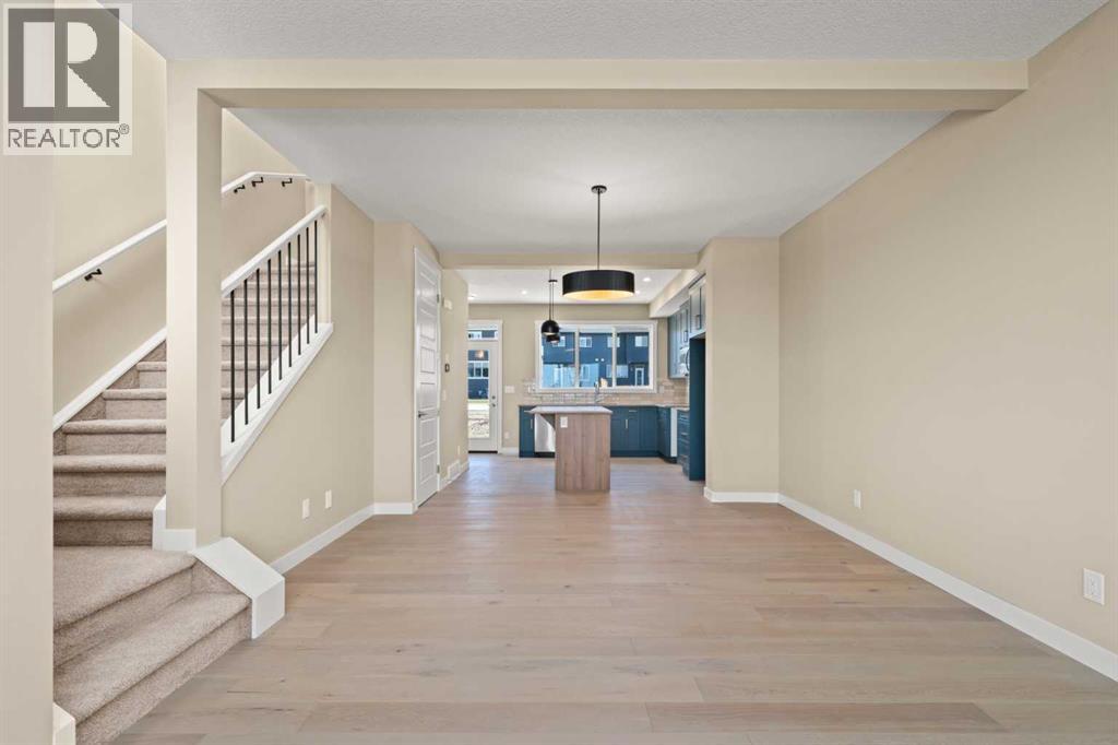 676 Sora Boulevard Se, Calgary, Alberta  T3S 0L6 - Photo 4 - A2326862