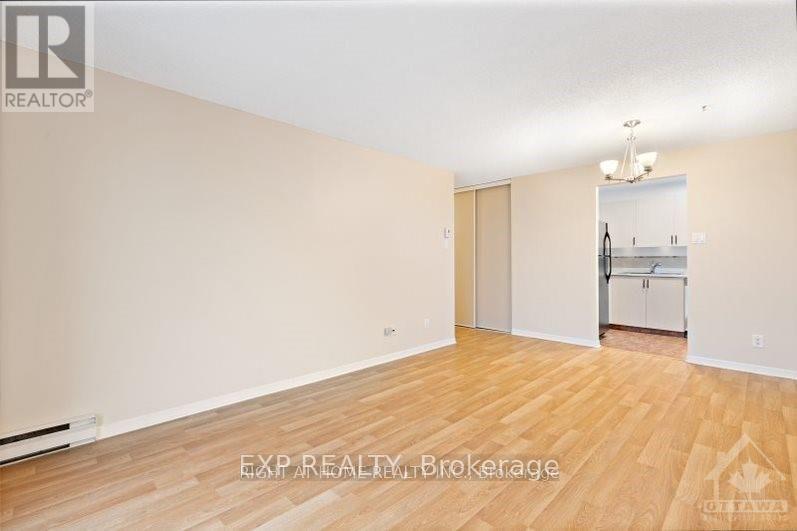 410 - 1440 Heron Road, Ottawa, Ontario  K1V 0X2 - Photo 13 - X13663898