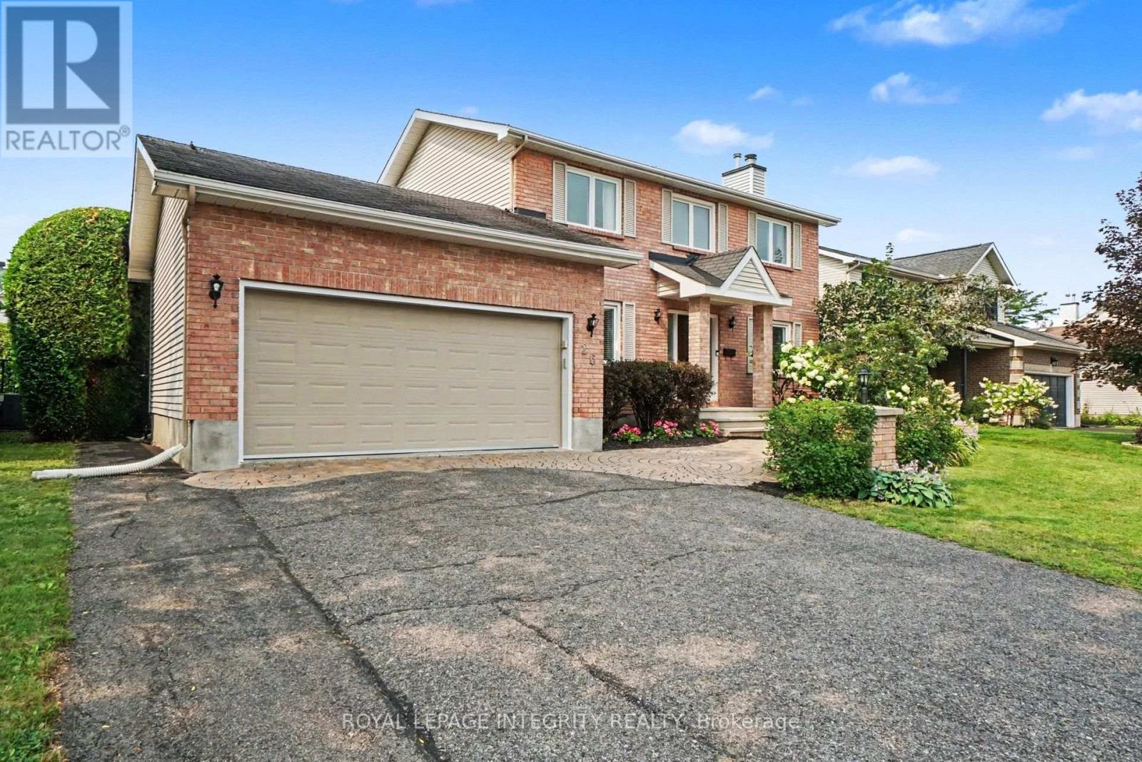 26 Randall James Drive, Ottawa, Ontario  K2S 1M4 - Photo 2 - X13663902