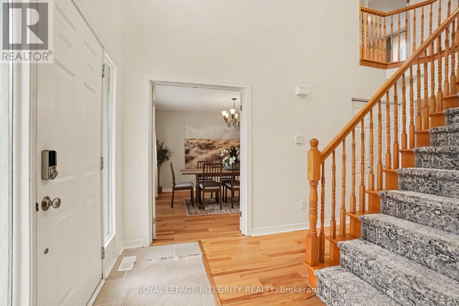 26 Randall James Drive, Ottawa, Ontario  K2S 1M4 - Photo 3 - X13663902