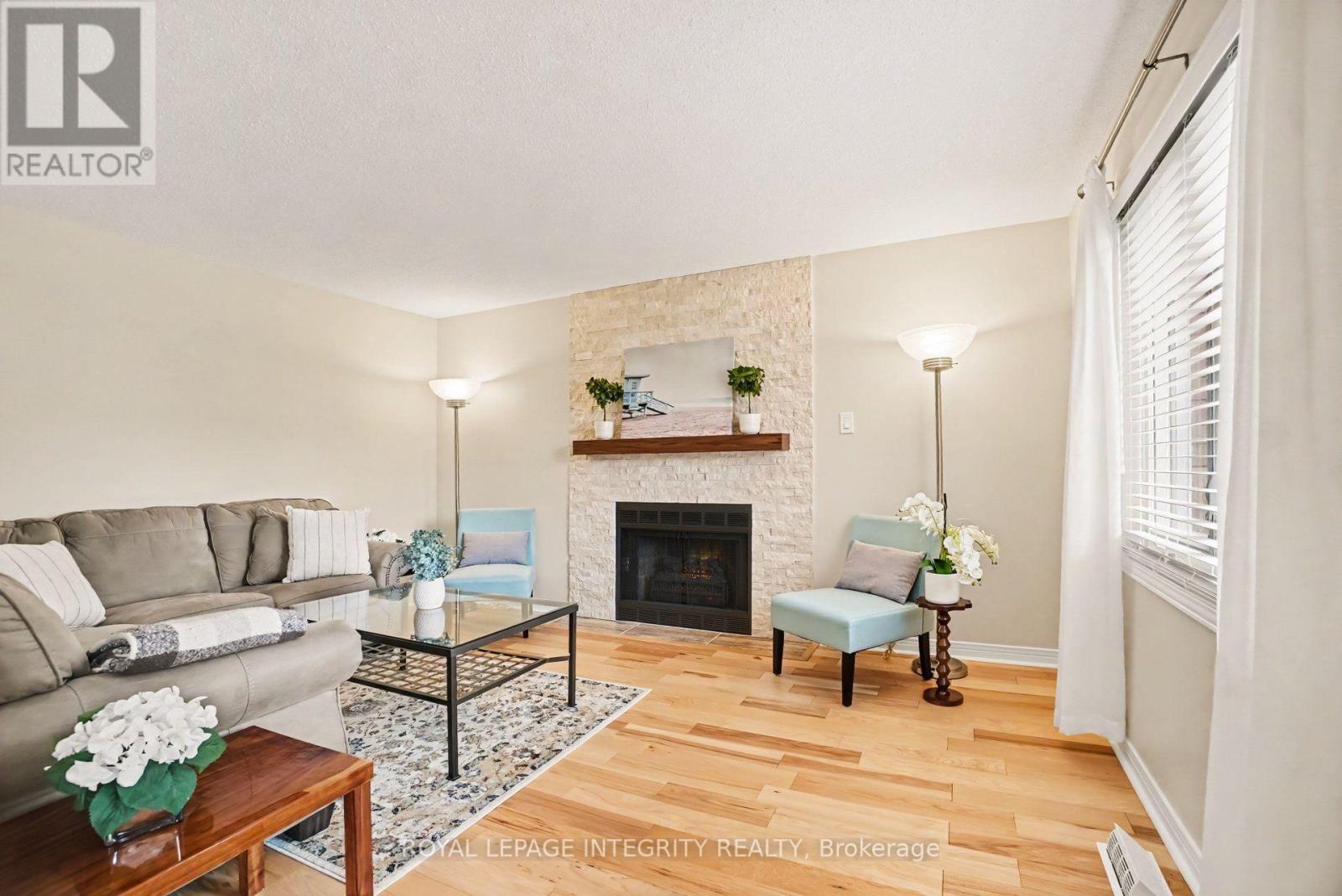 26 Randall James Drive, Ottawa, Ontario  K2S 1M4 - Photo 5 - X13663902