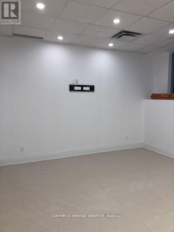 208 - 2875 14th Avenue, Markham, Ontario  L3R 0H9 - Photo 14 - N13663814