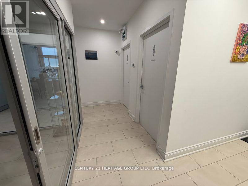 208 - 2875 14th Avenue, Markham, Ontario  L3R 0H9 - Photo 17 - N13663814