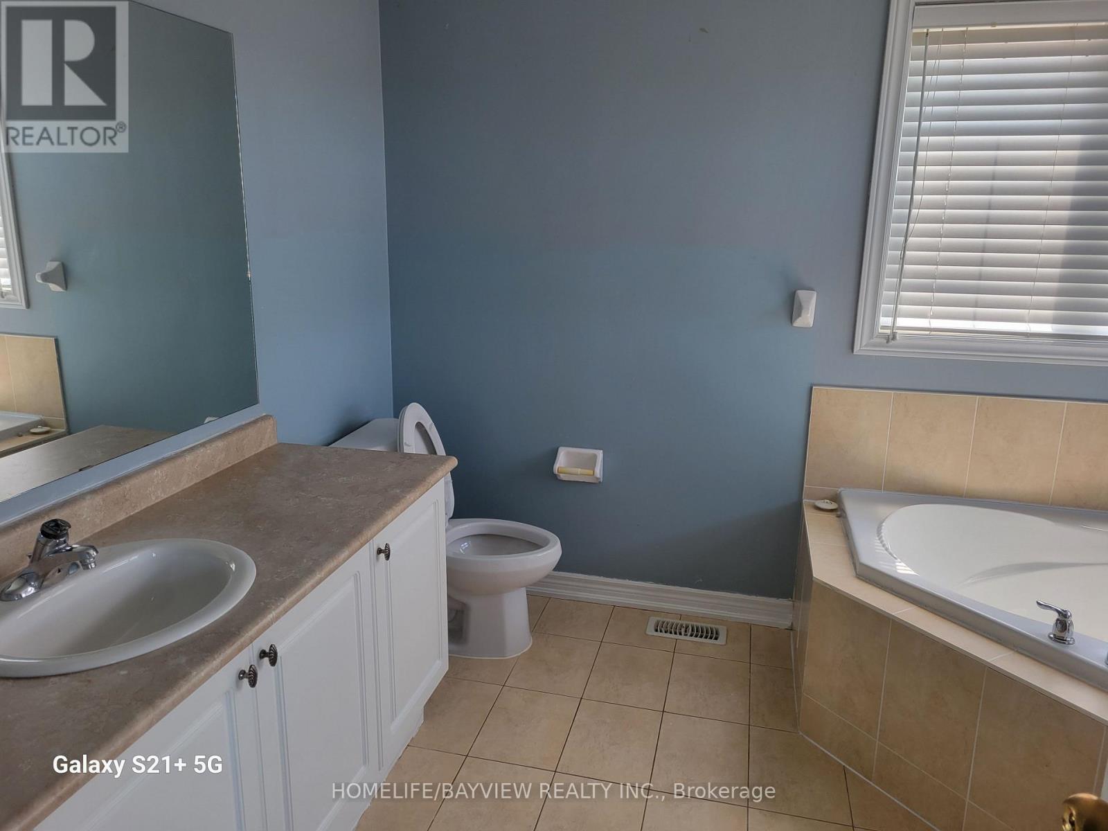 18 Asner(Main And Second Floor) Avenue, Vaughan, Ontario  L6A 0W6 - Photo 10 - N13663862