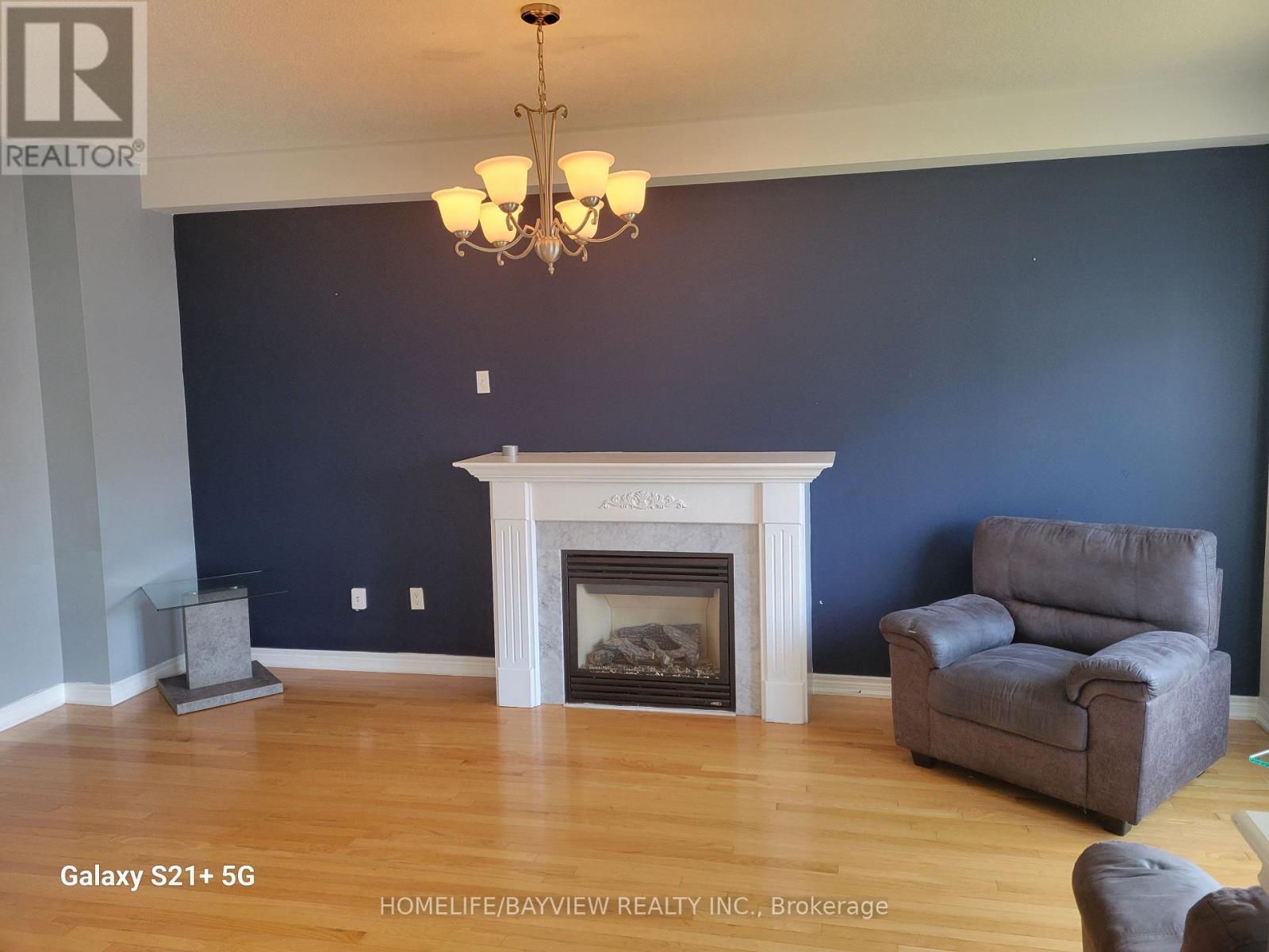 18 Asner(Main And Second Floor) Avenue, Vaughan, Ontario  L6A 0W6 - Photo 5 - N13663862