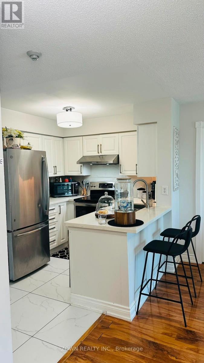 611 - 3 Ellesmere Street, Richmond Hill, Ontario  L4B 4N2 - Photo 4 - N13663986