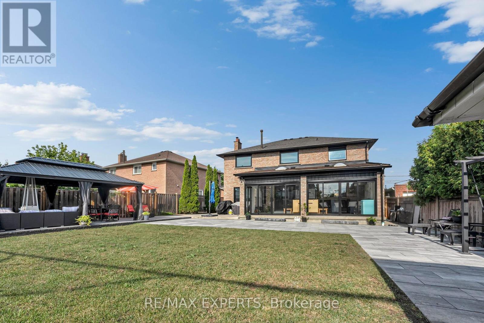 212 Bordeaux Drive, Vaughan, Ontario  L4L 8B6 - Photo 45 - N13664004