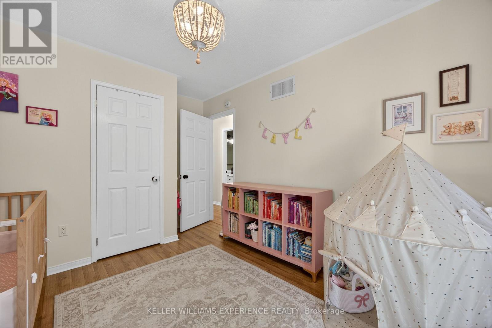 16 Larkin Drive, Barrie, Ontario  L4M 7A9 - Photo 21 - S13663954