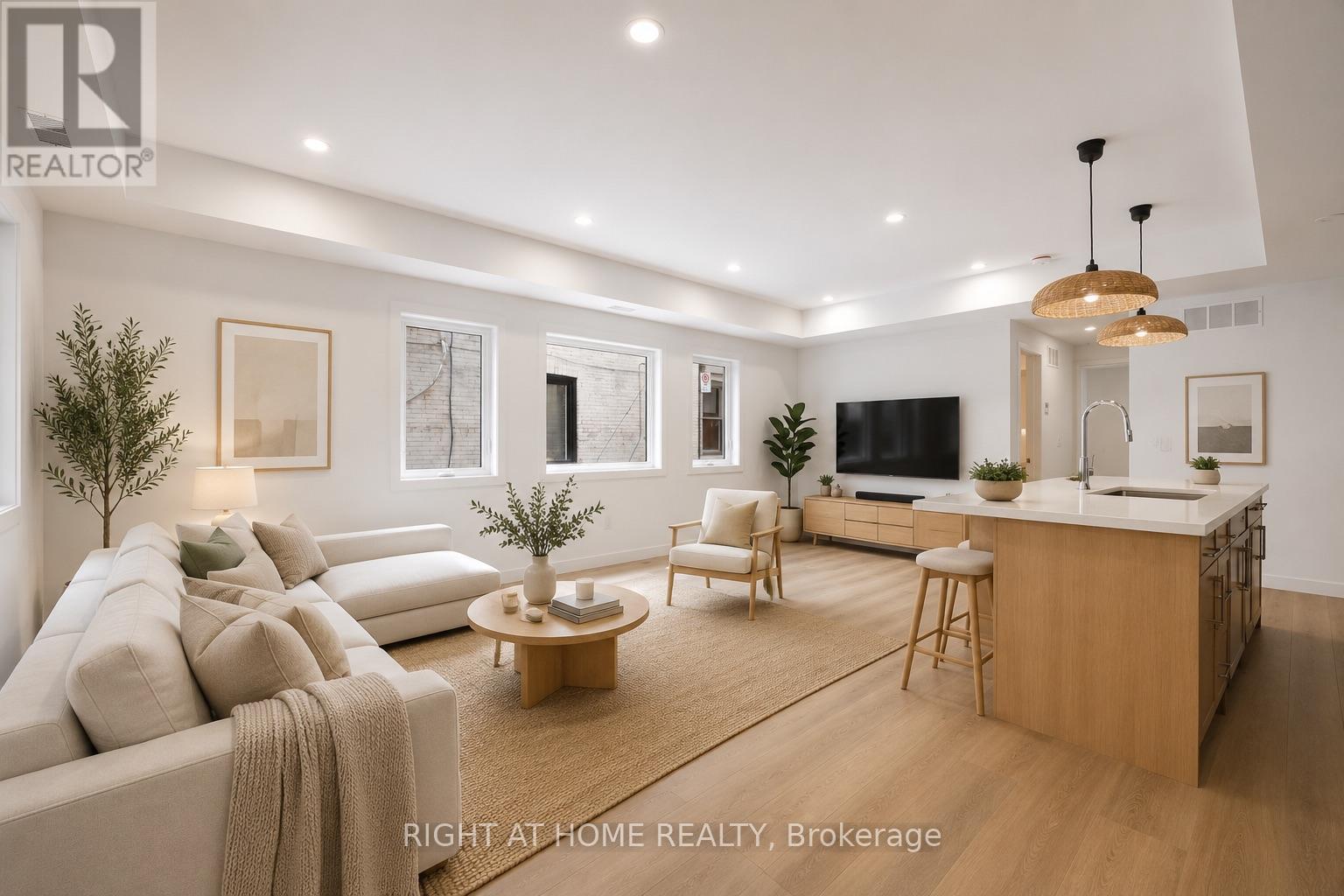 2 - 91 BARTON AVENUE, Toronto, Ontario