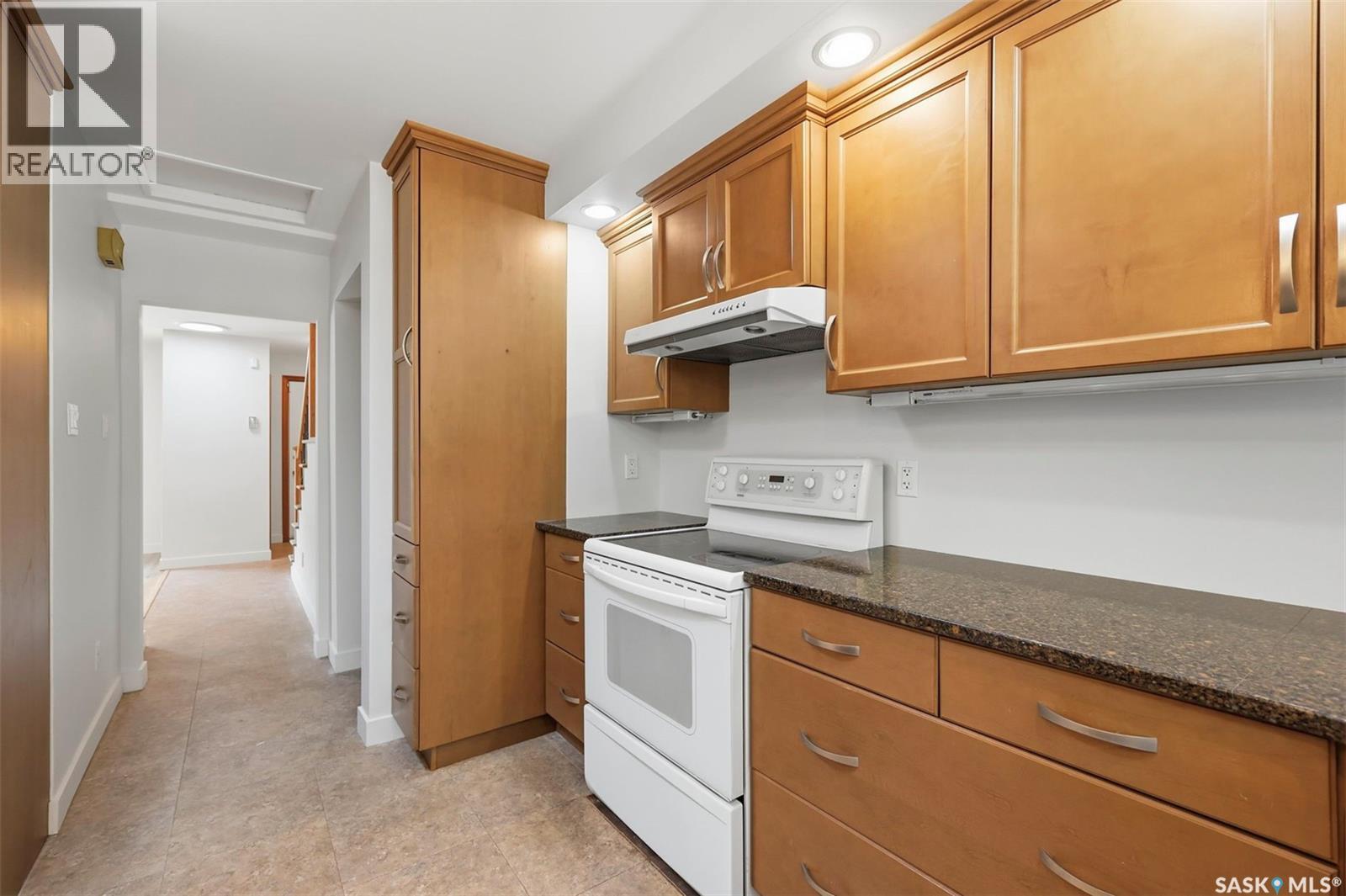 709 Cumberland Avenue S, Saskatoon, Saskatchewan  S7H 2L5 - Photo 14 - SK045243