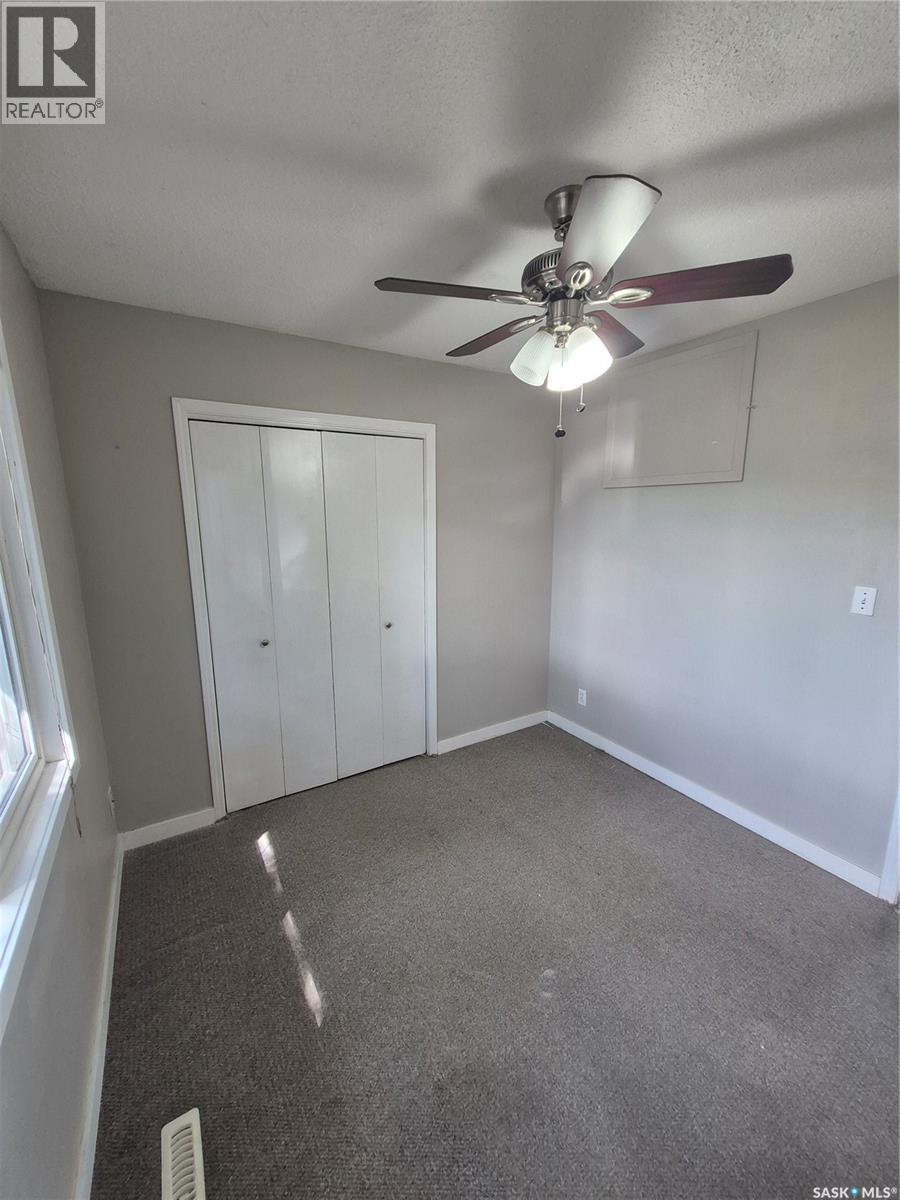 215 Central Street W, Warman, Saskatchewan  S0K 4S0 - Photo 13 - SK044806