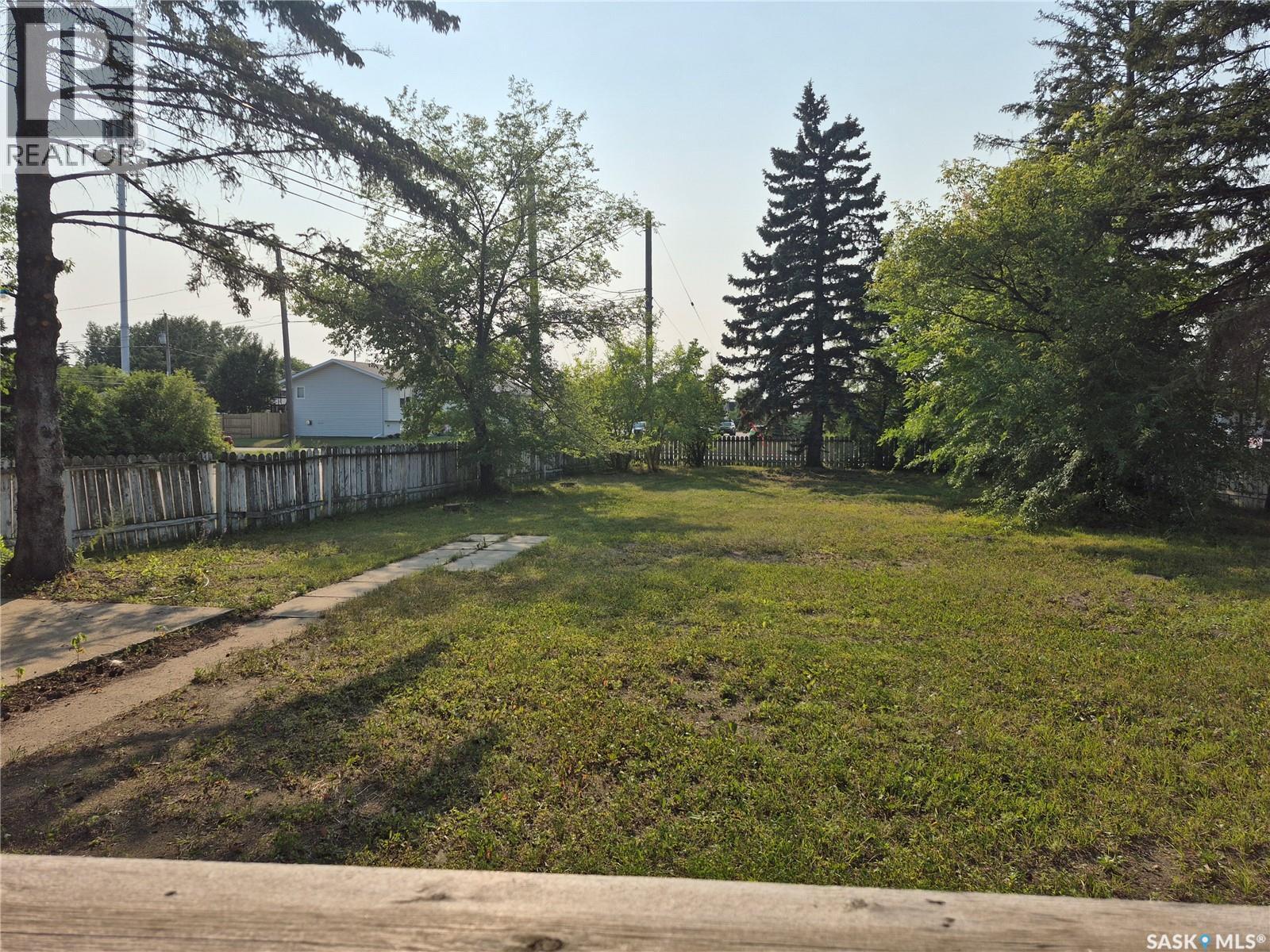 215 Central Street W, Warman, Saskatchewan  S0K 4S0 - Photo 2 - SK044806