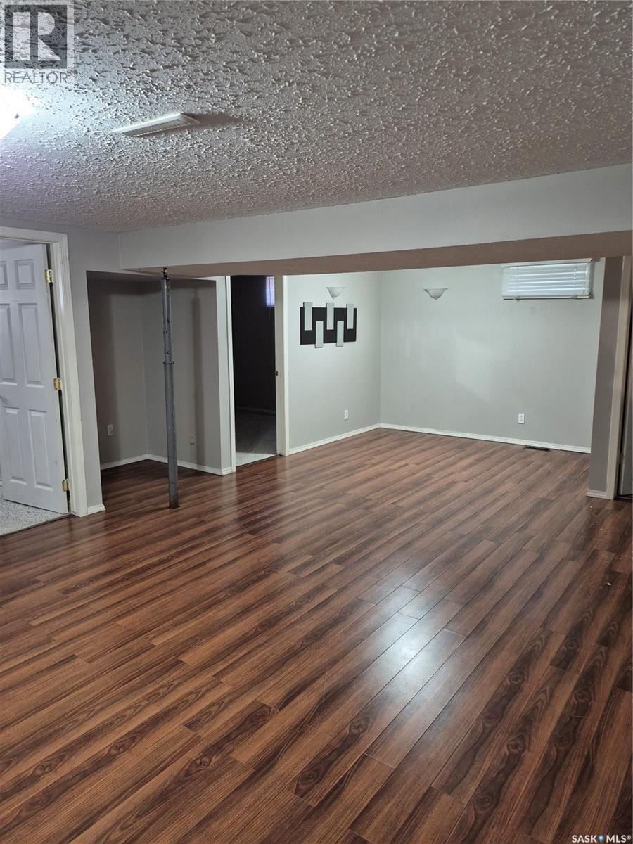 215 Central Street W, Warman, Saskatchewan  S0K 4S0 - Photo 8 - SK044806