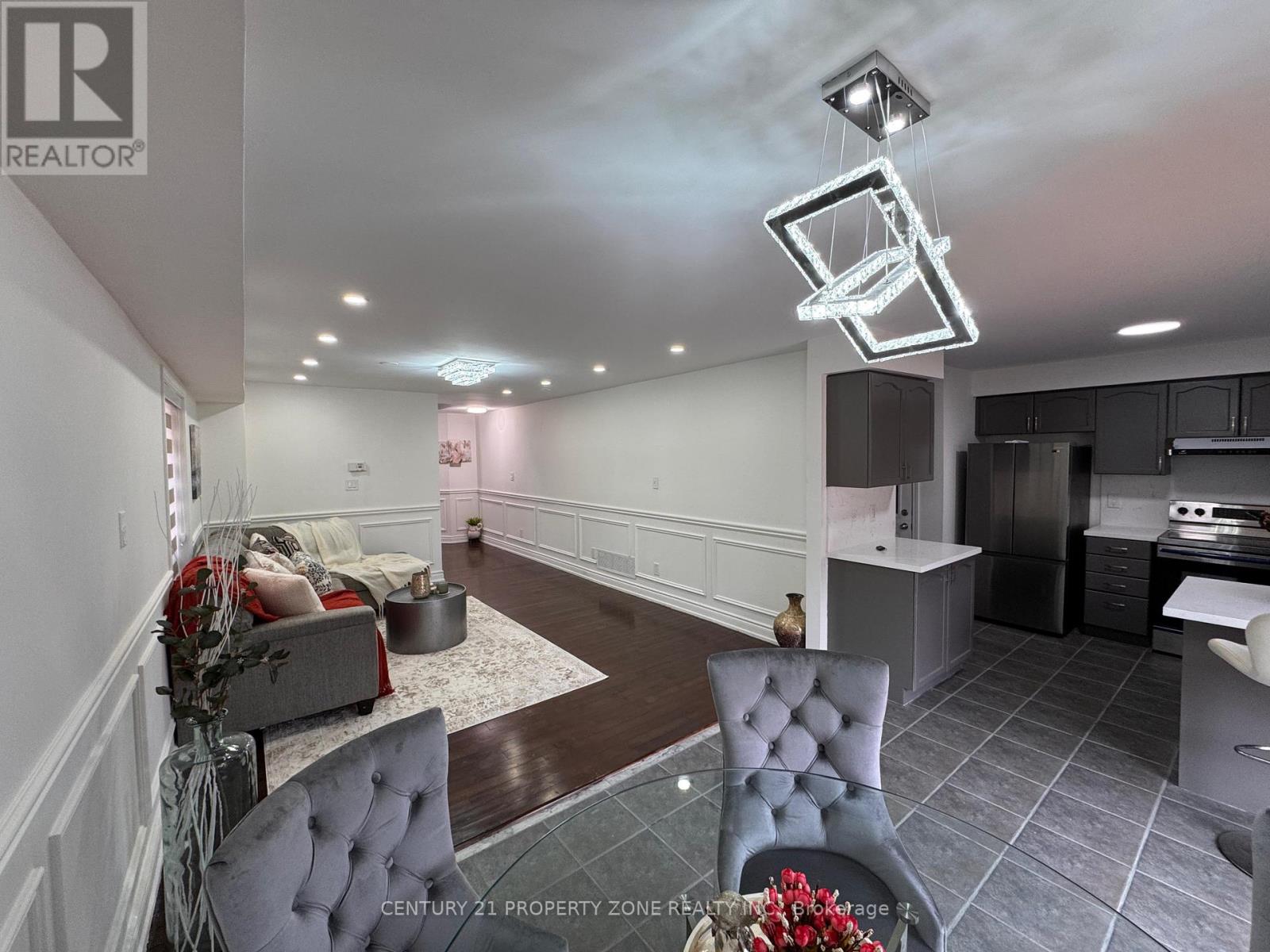 84 Tideland Drive, Brampton, Ontario  L7A 2W1 - Photo 8 - W13663844