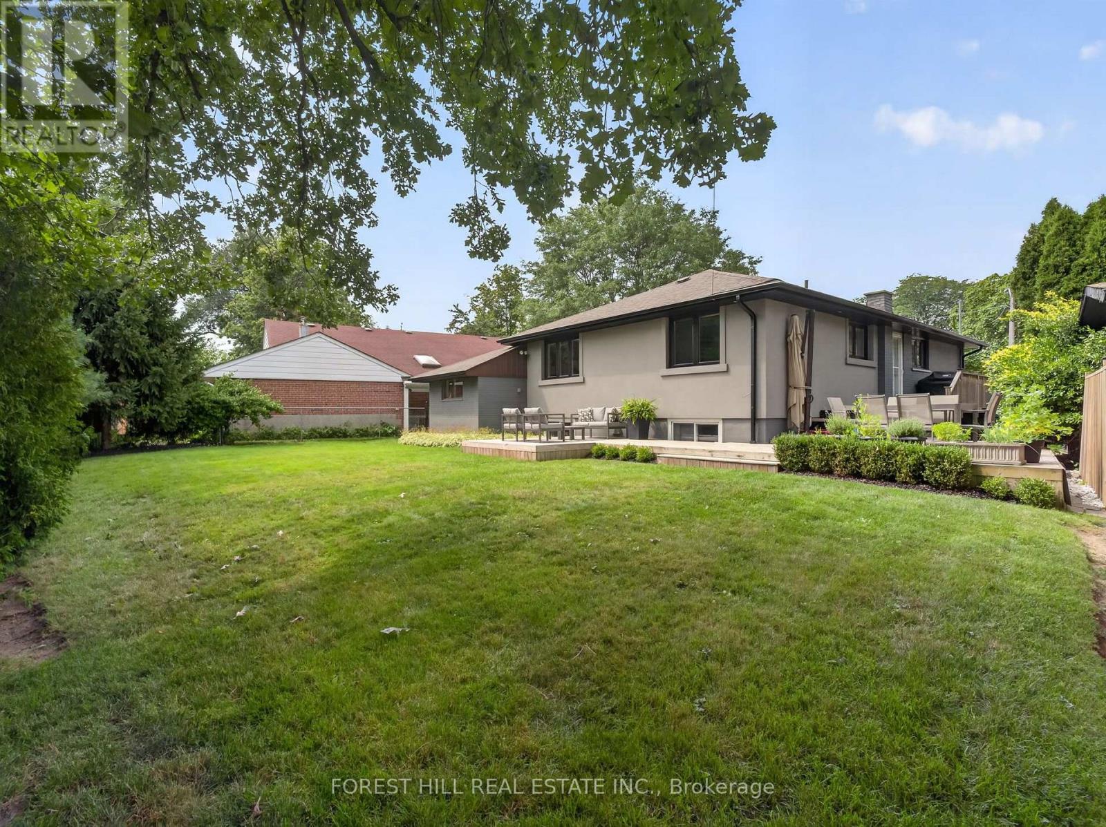34 Mitre Place, Toronto, Ontario  M9R 3C4 - Photo 32 - W13663852