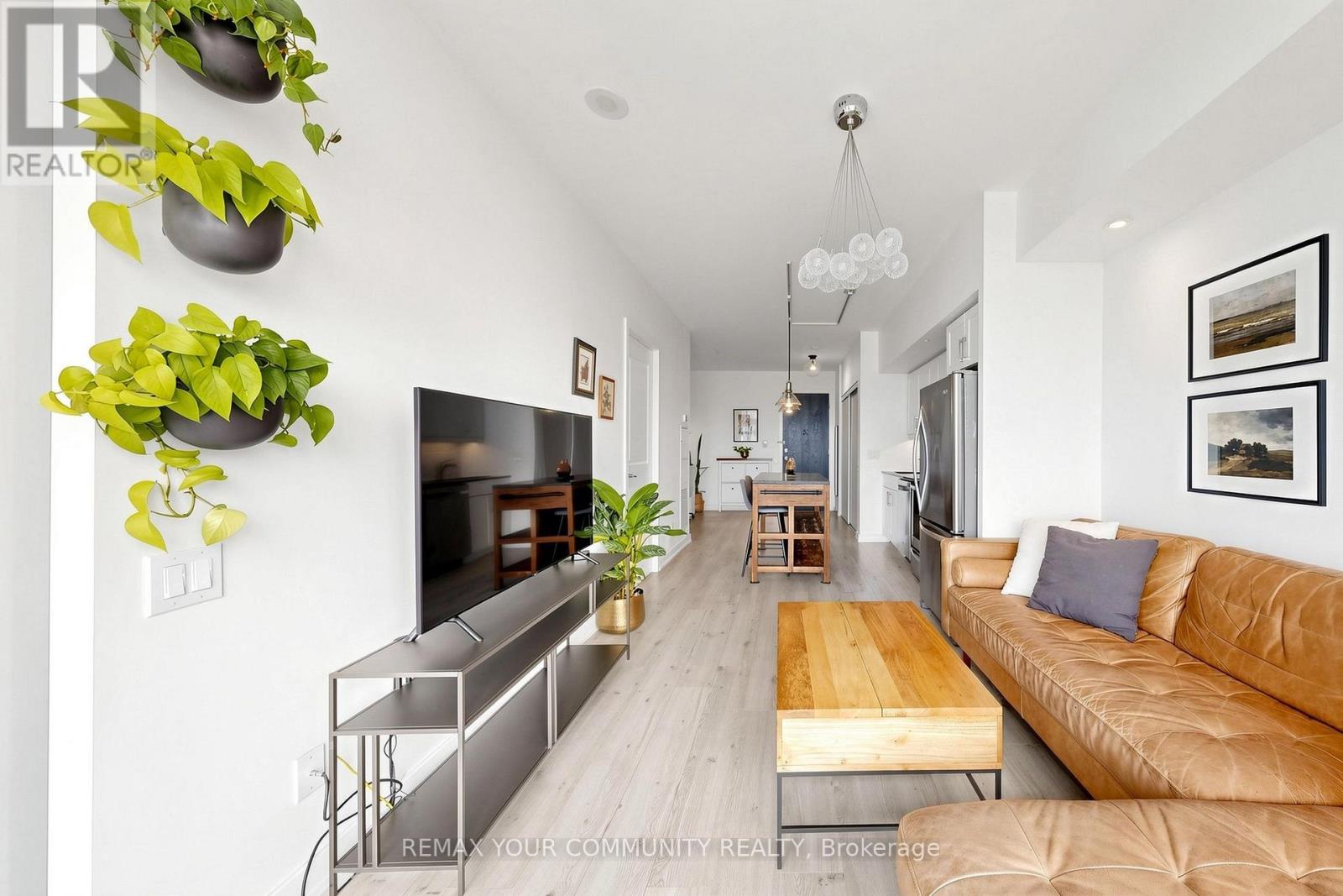 2304 - 105 The Queensway Avenue, Toronto, Ontario  M6S 5B5 - Photo 10 - W13663872