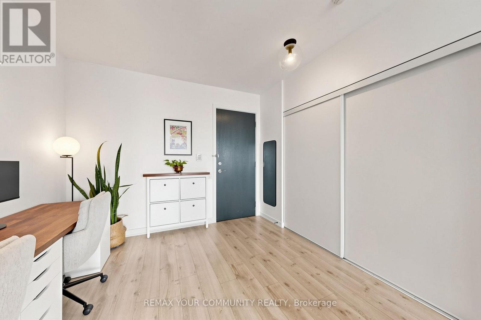 2304 - 105 The Queensway Avenue, Toronto, Ontario  M6S 5B5 - Photo 21 - W13663872