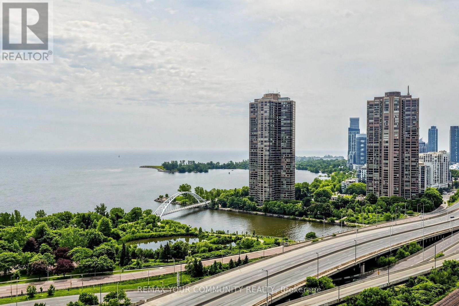 2304 - 105 The Queensway Avenue, Toronto, Ontario  M6S 5B5 - Photo 34 - W13663872