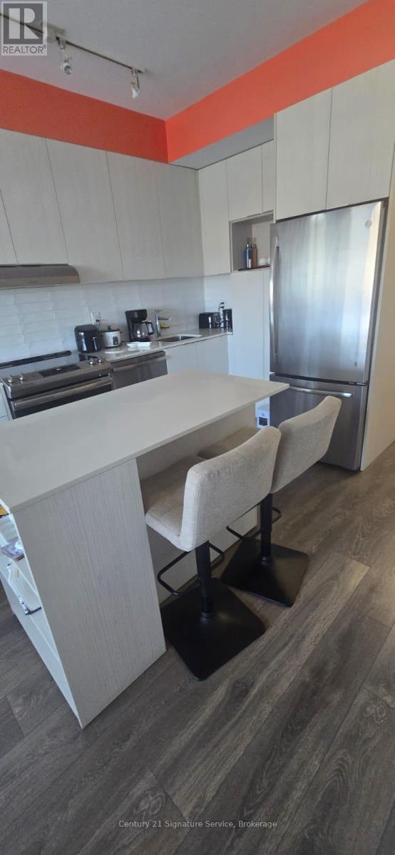 307 - 2520 Eglinton Avenue W, Mississauga, Ontario  L5M 0Y2 - Photo 1 - W13663874