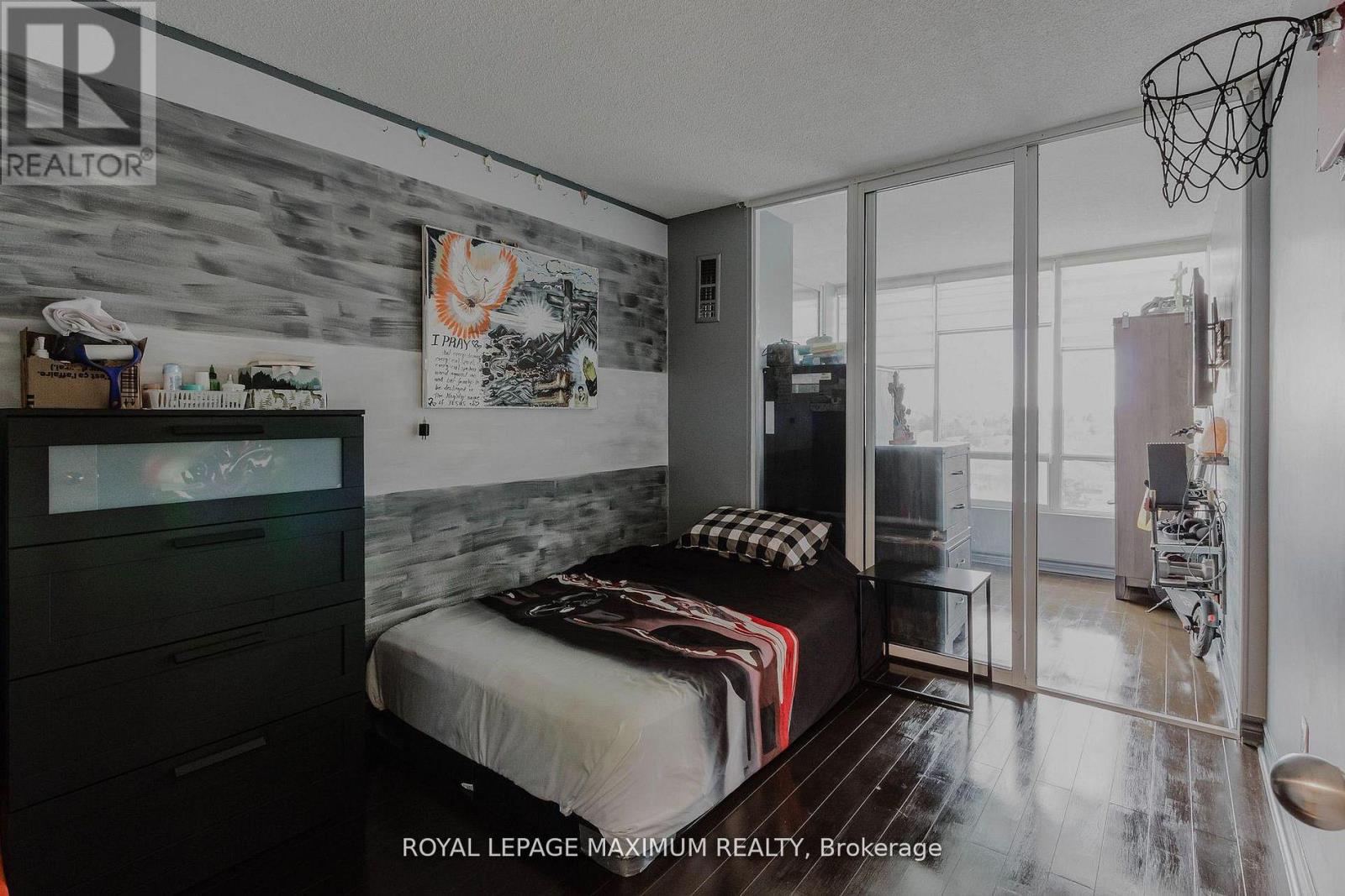 1101 - 26 Hanover Road, Brampton, Ontario  L6S 4T2 - Photo 17 - W13663896
