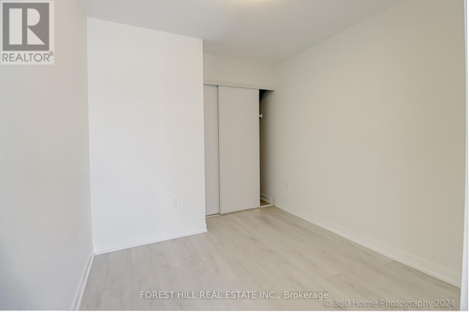 305 - 3401 Ridgeway Drive, Mississauga, Ontario  L5L 0B9 - Photo 15 - W13663910