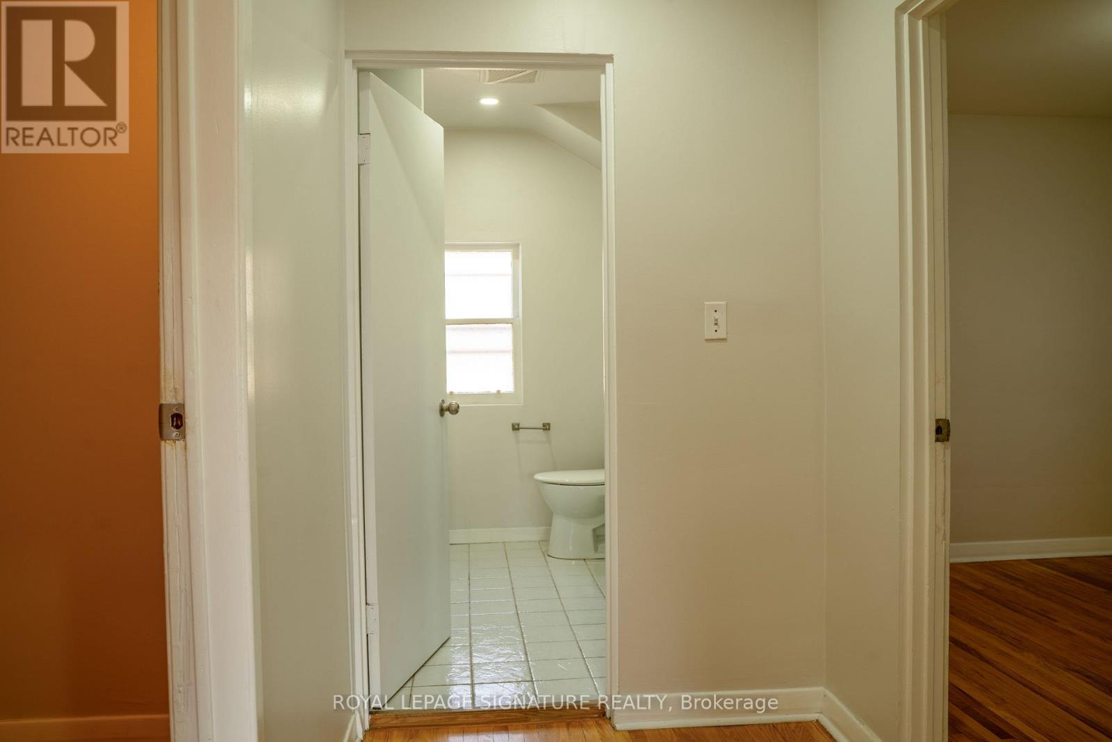 42 Kingsview Boulevard, Toronto, Ontario M9R 1T8 - Photo 15 - W13663912