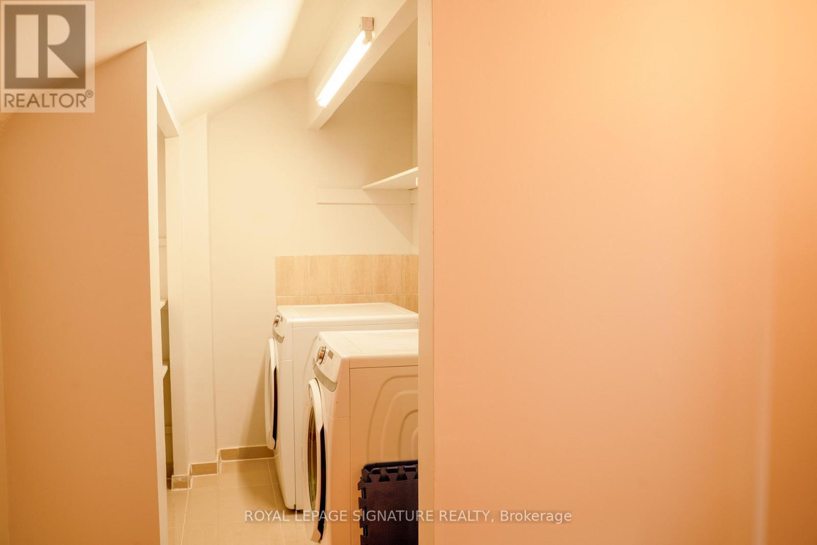 42 Kingsview Boulevard, Toronto, Ontario M9R 1T8 - Photo 17 - W13663912