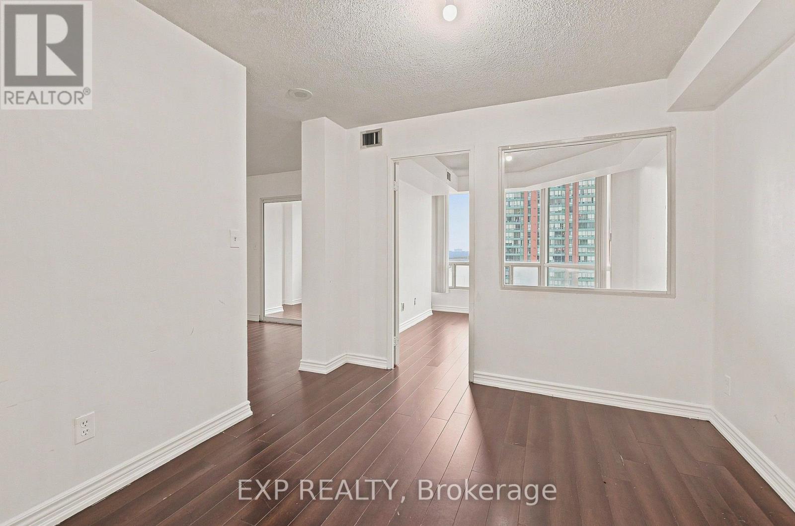 1114 - 155 Hillcrest Avenue, Mississauga, Ontario  L5B 3Z2 - Photo 17 - W13663956