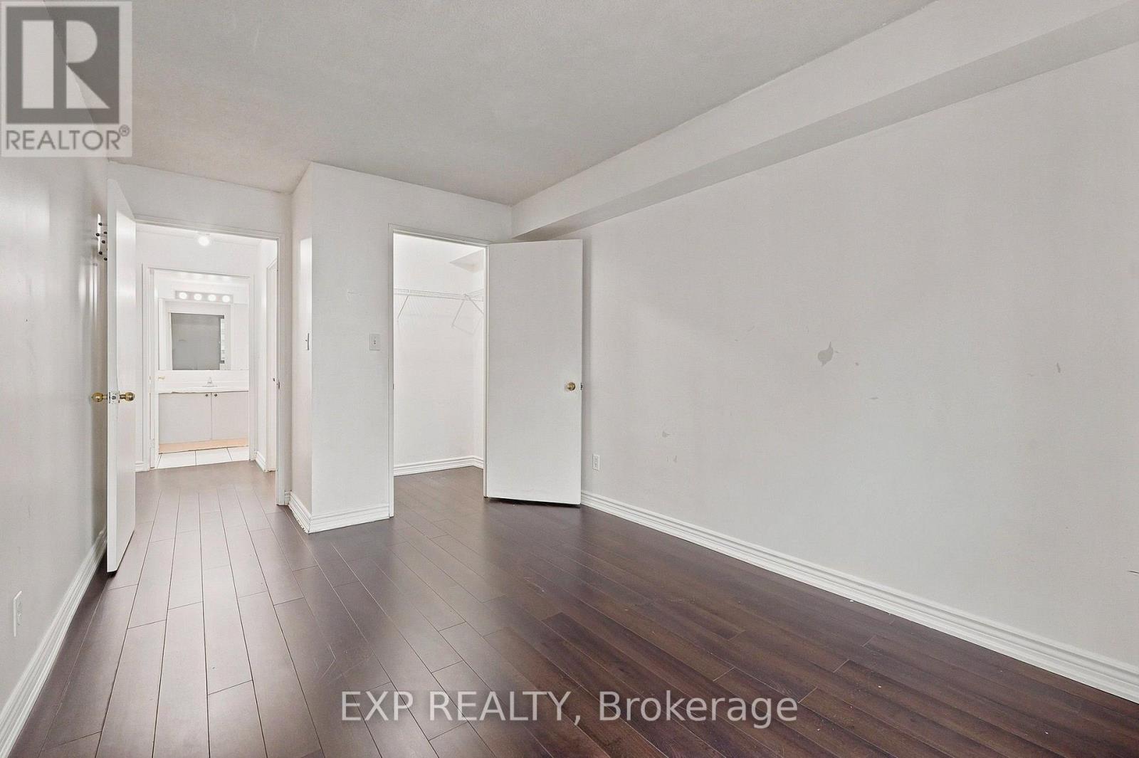 1114 - 155 Hillcrest Avenue, Mississauga, Ontario  L5B 3Z2 - Photo 29 - W13663956