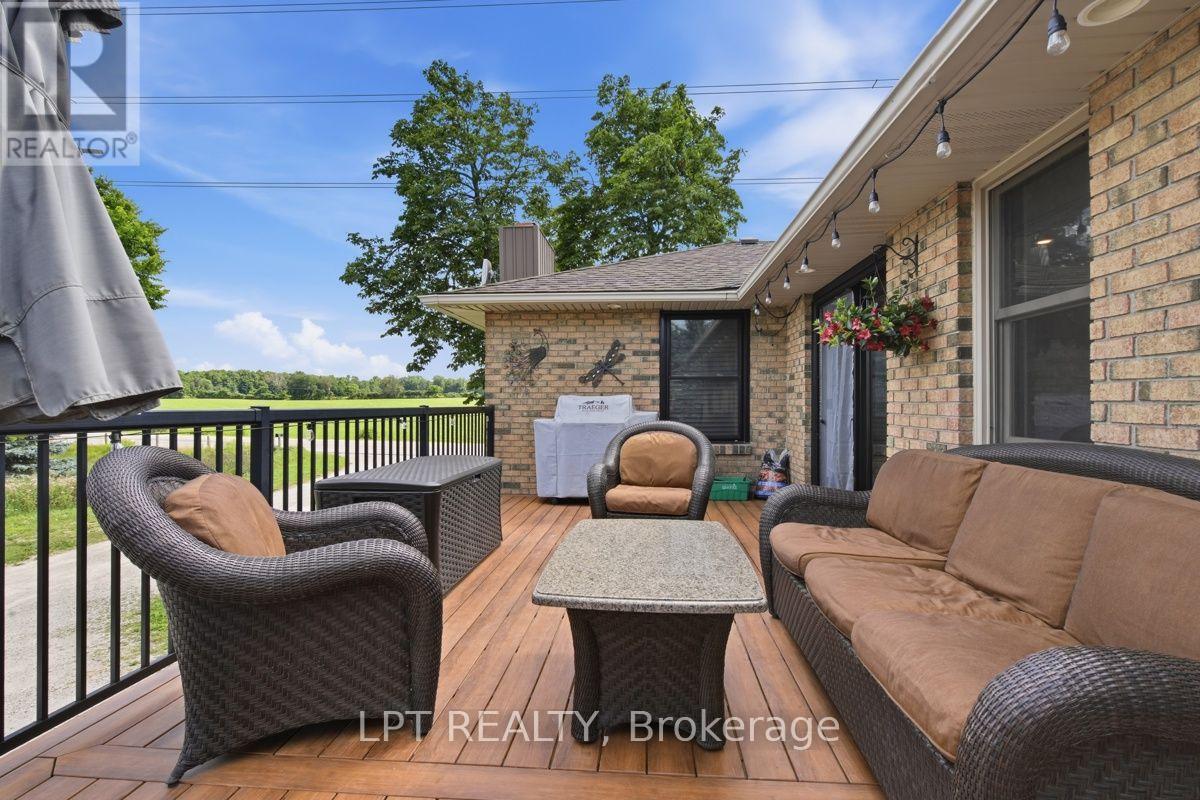 808 Elginfield Road, North Middlesex, Ontario  N0M 2K0 - Photo 43 - X13561818