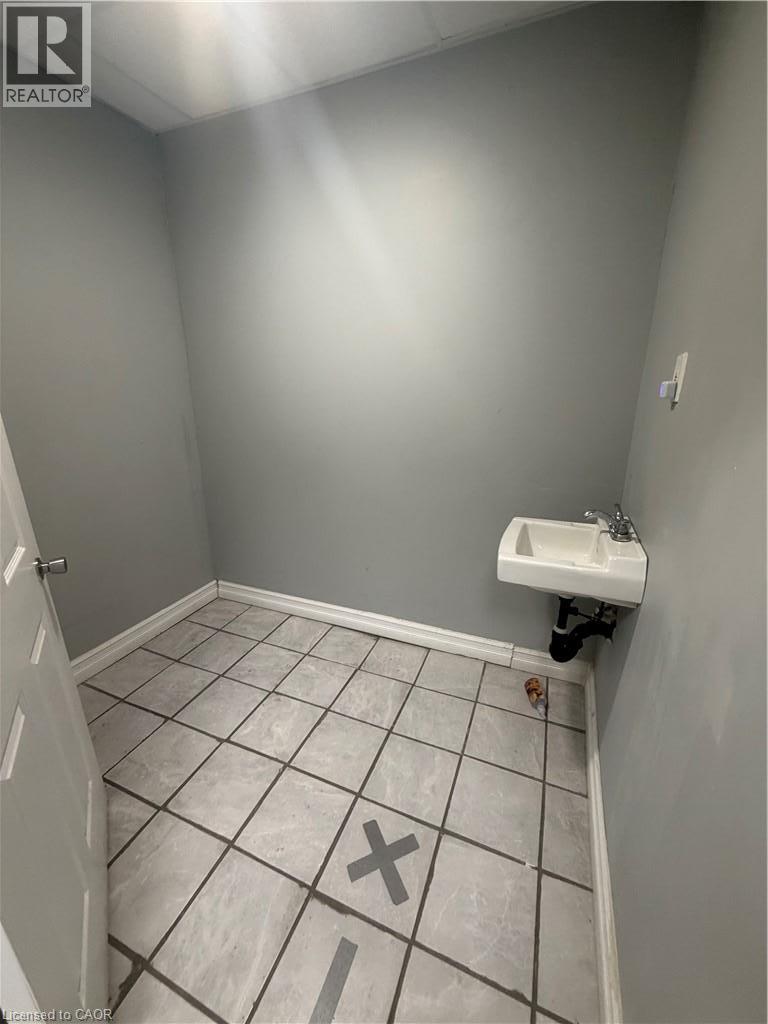 10 Sanford Avenue N, Hamilton, Ontario  L8L 5Y9 - Photo 11 - 40854663