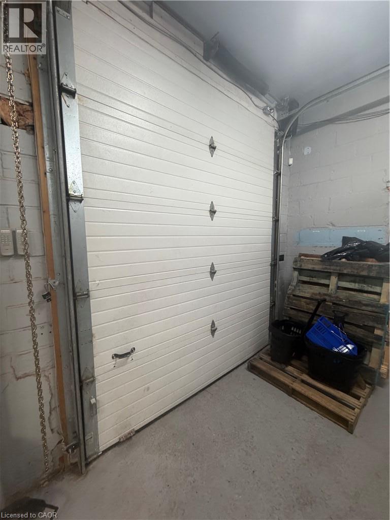 10 Sanford Avenue N, Hamilton, Ontario  L8L 5Y9 - Photo 3 - 40854663